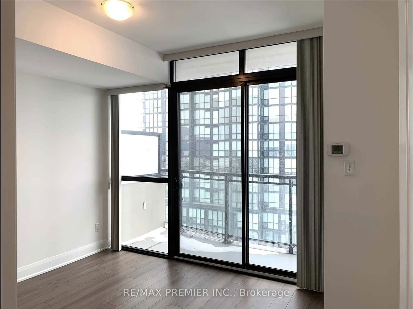 2900 Highway 7, unit 2905 for rent - image #8