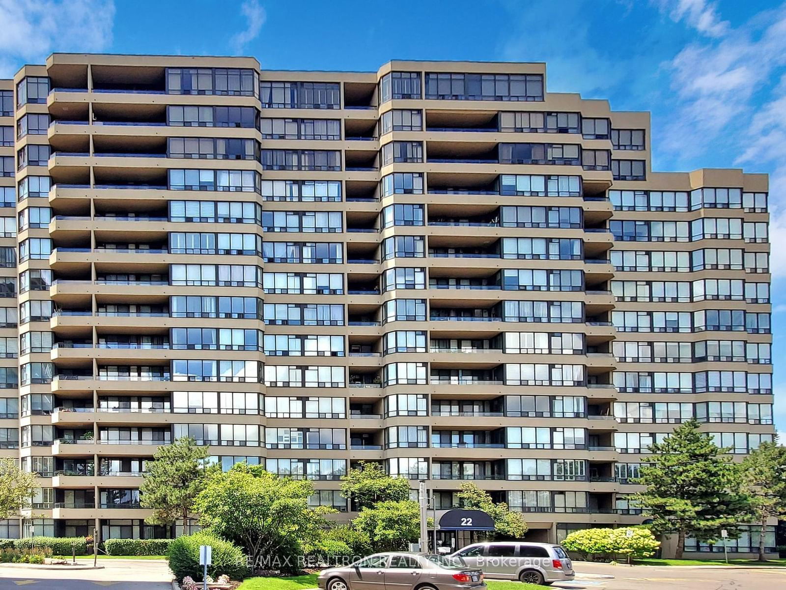 22 Clarissa Dr E, unit 712 for sale - image #39