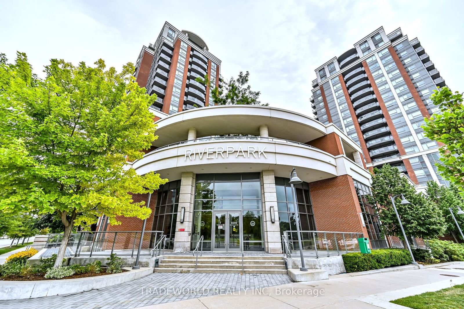 1 Uptown Dr, unit 2008 for sale - image #2