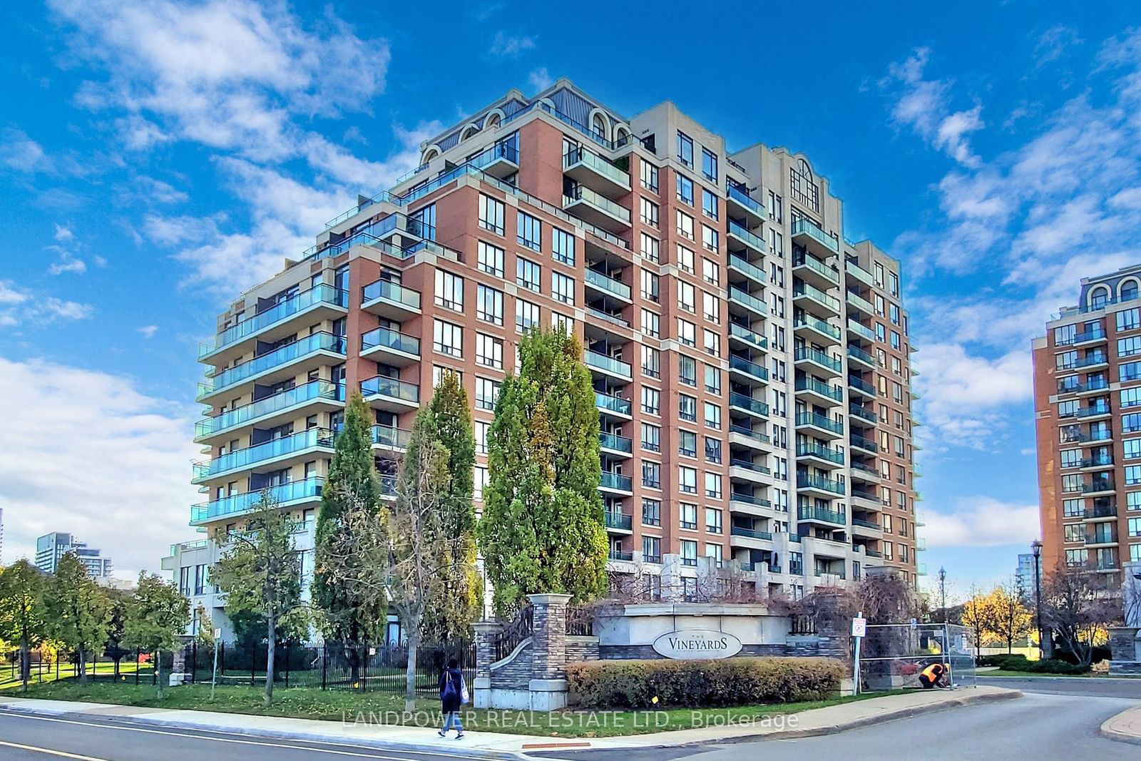 The Vineyards III Condos, Richmond Hill, Toronto