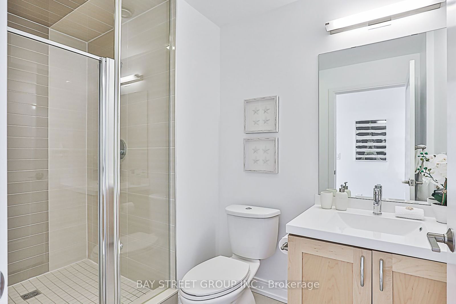 540 Bur Oak Ave, unit 327 for sale - image #20