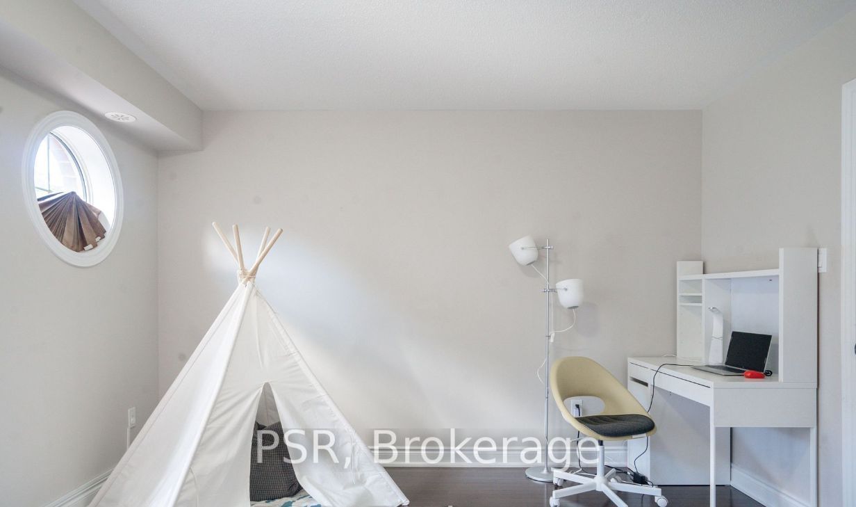 1331 Major Mackenzie Dr, unit 29 for rent - image #21