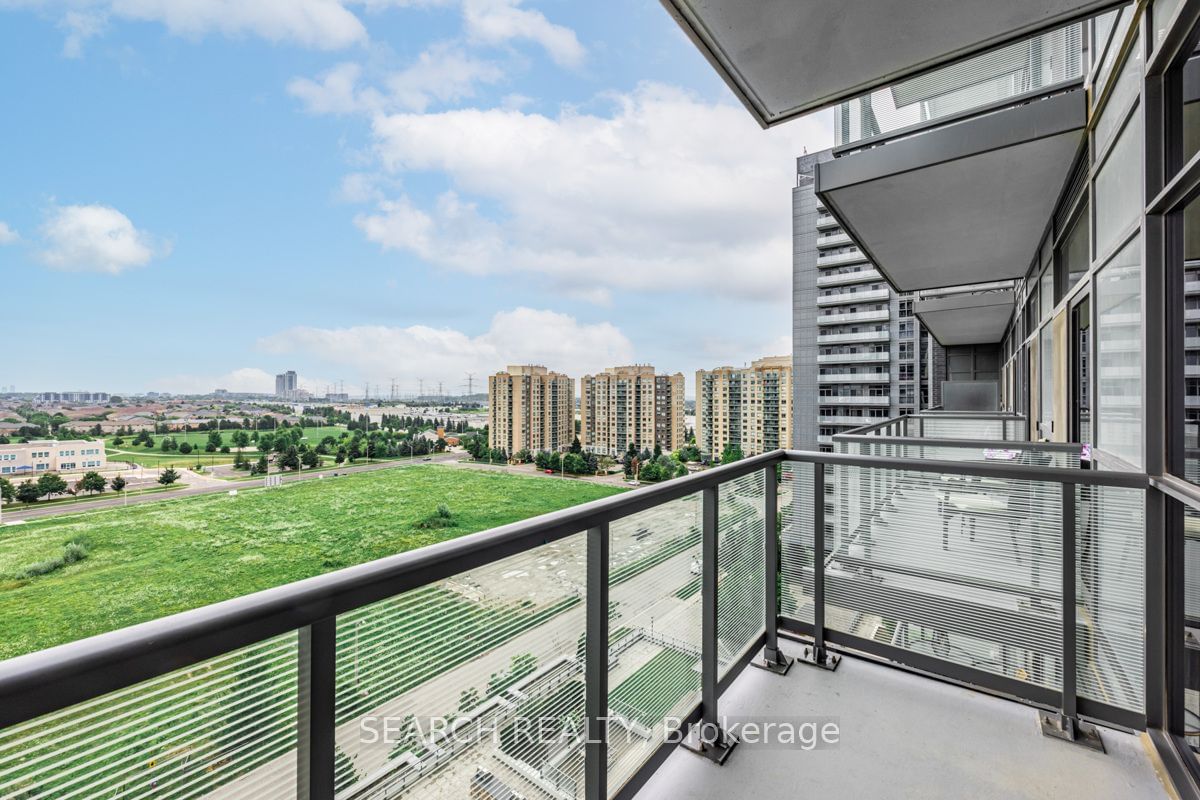 SkyCity Condos, Richmond Hill, Toronto