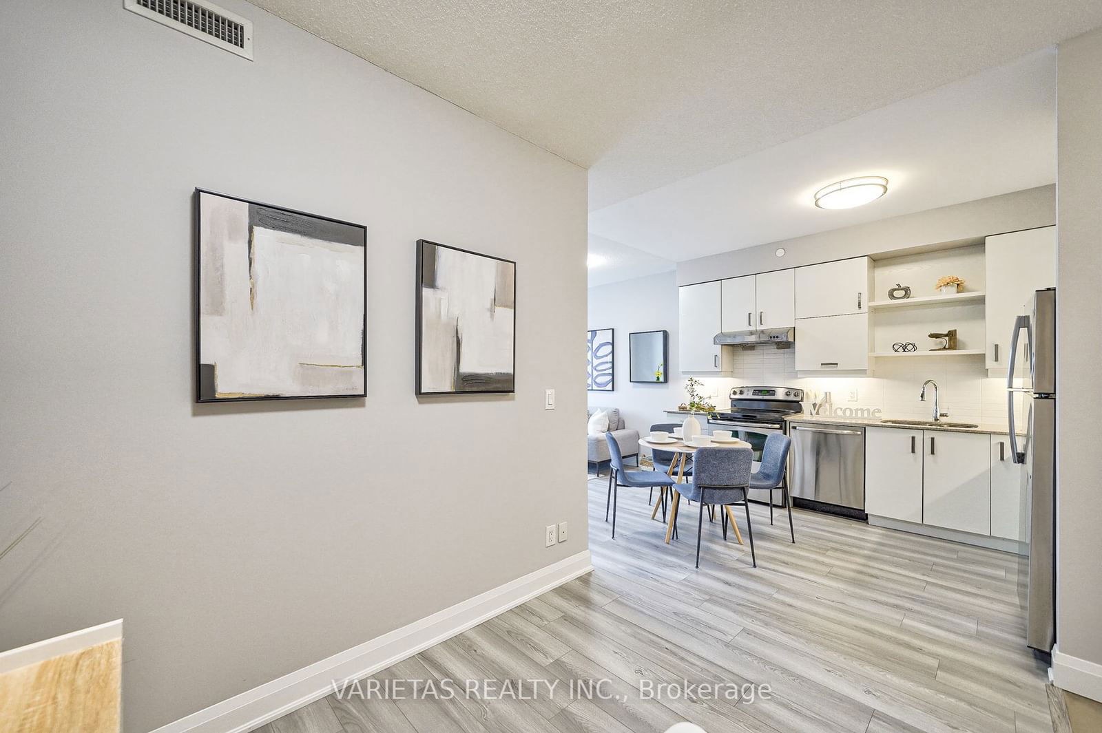 8228 Birchmount Rd, unit 318 for sale - image #23