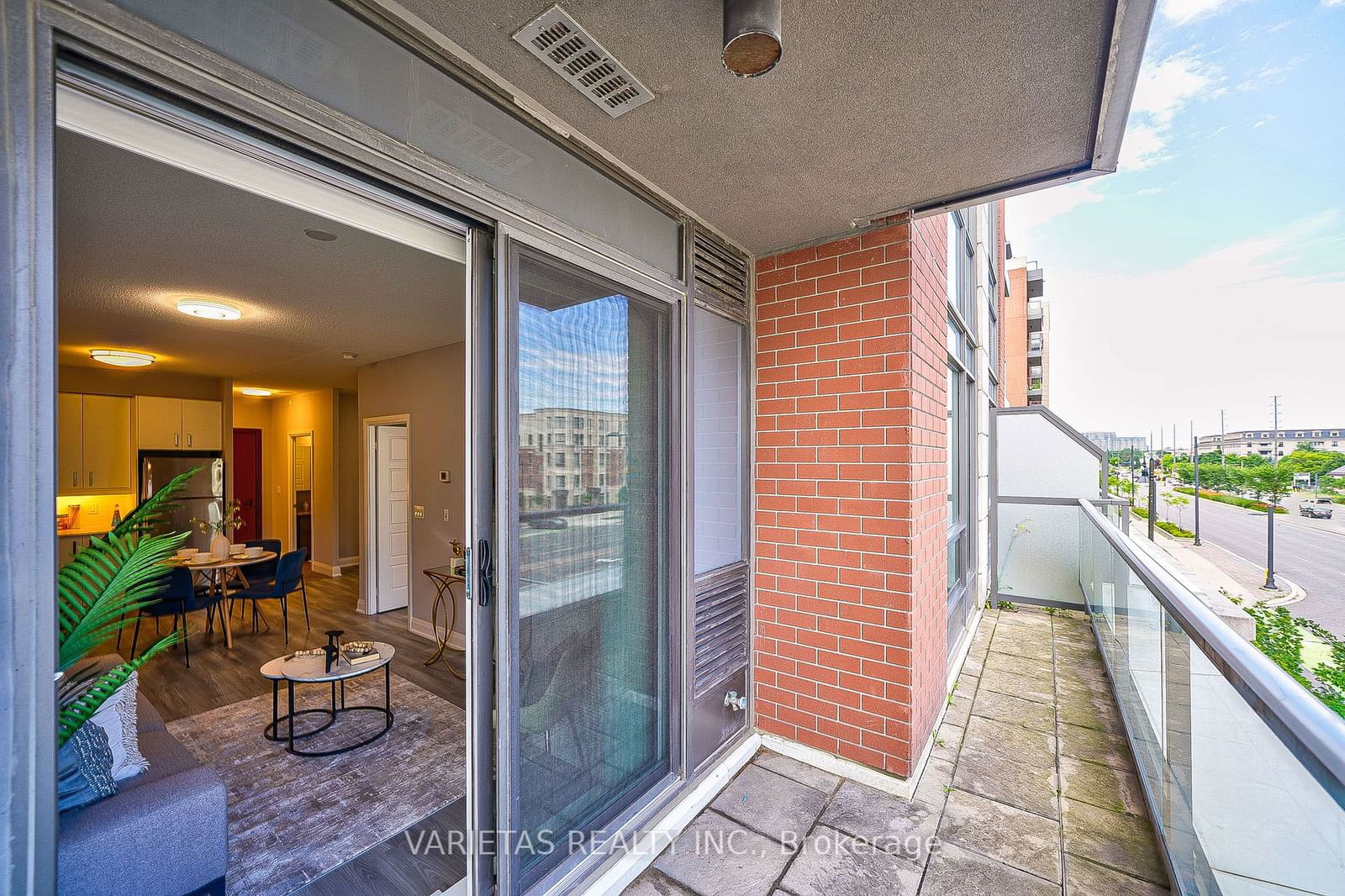 8228 Birchmount Rd, unit 318 for sale - image #26