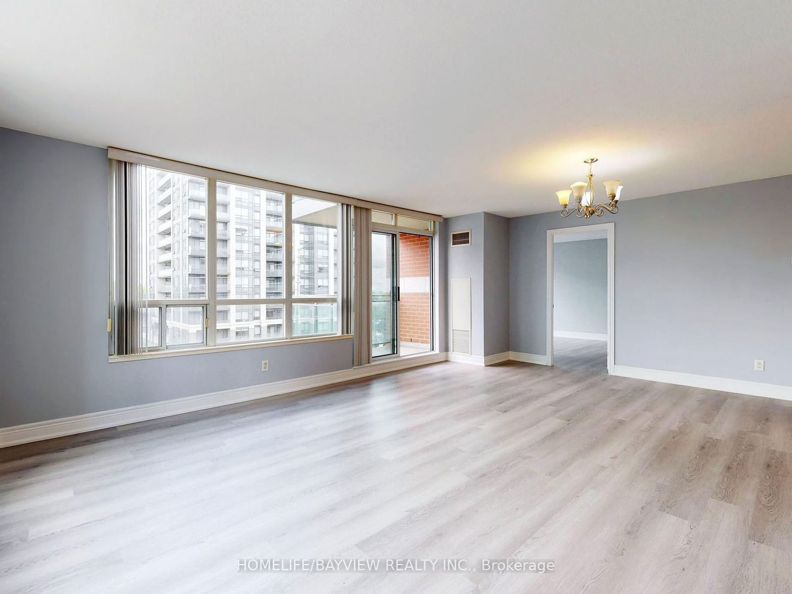 62 Suncrest Blvd, unit 607 for sale - image #7