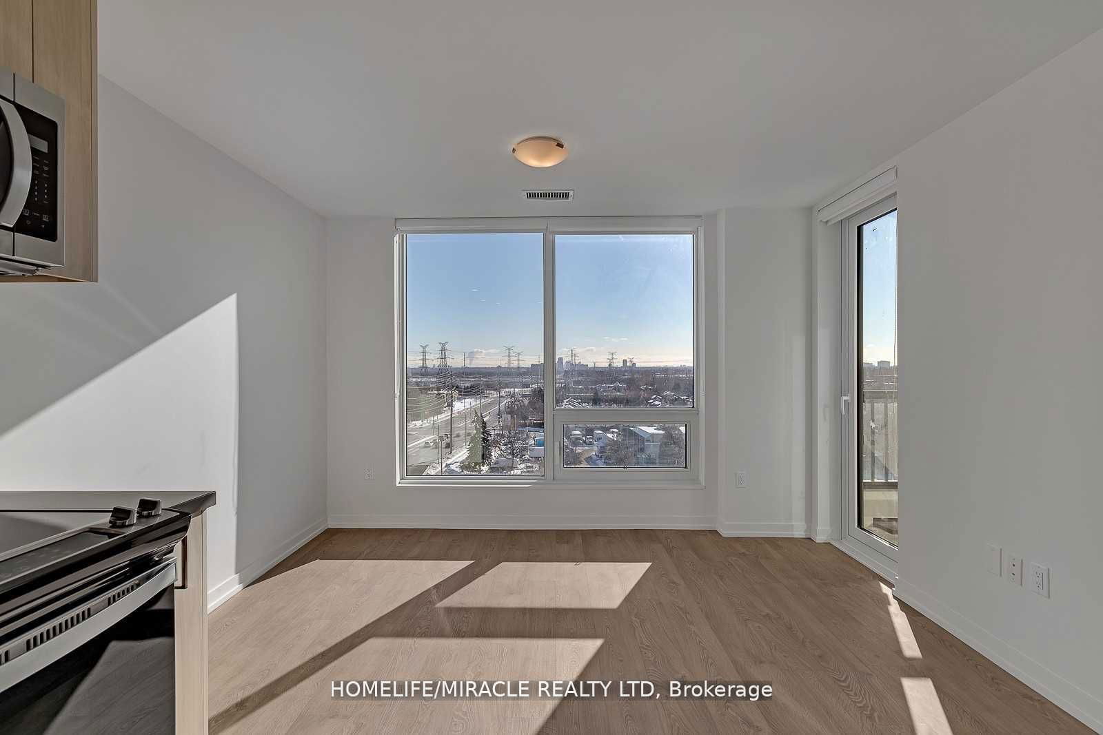 8868 Yonge St, unit 821E for sale - image #10