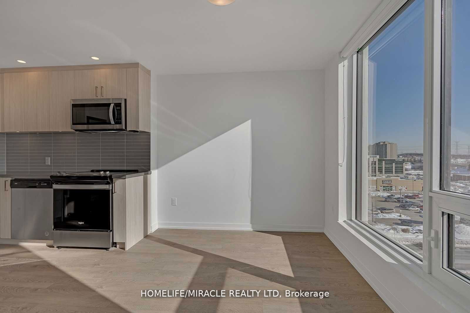 8868 Yonge St, unit 821E for sale - image #7