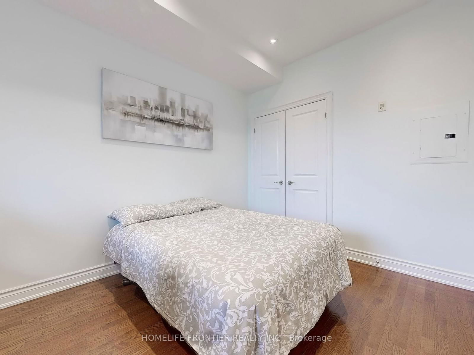 9519 Keele St, unit 305 for sale - image #23