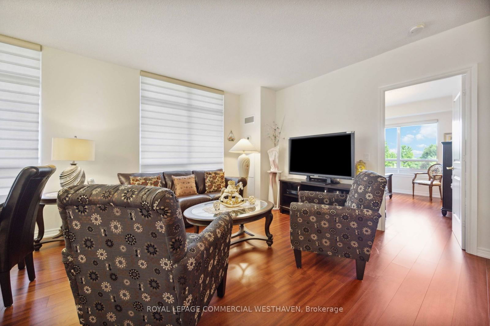 9245 Jane St, unit 311 for sale - image #7