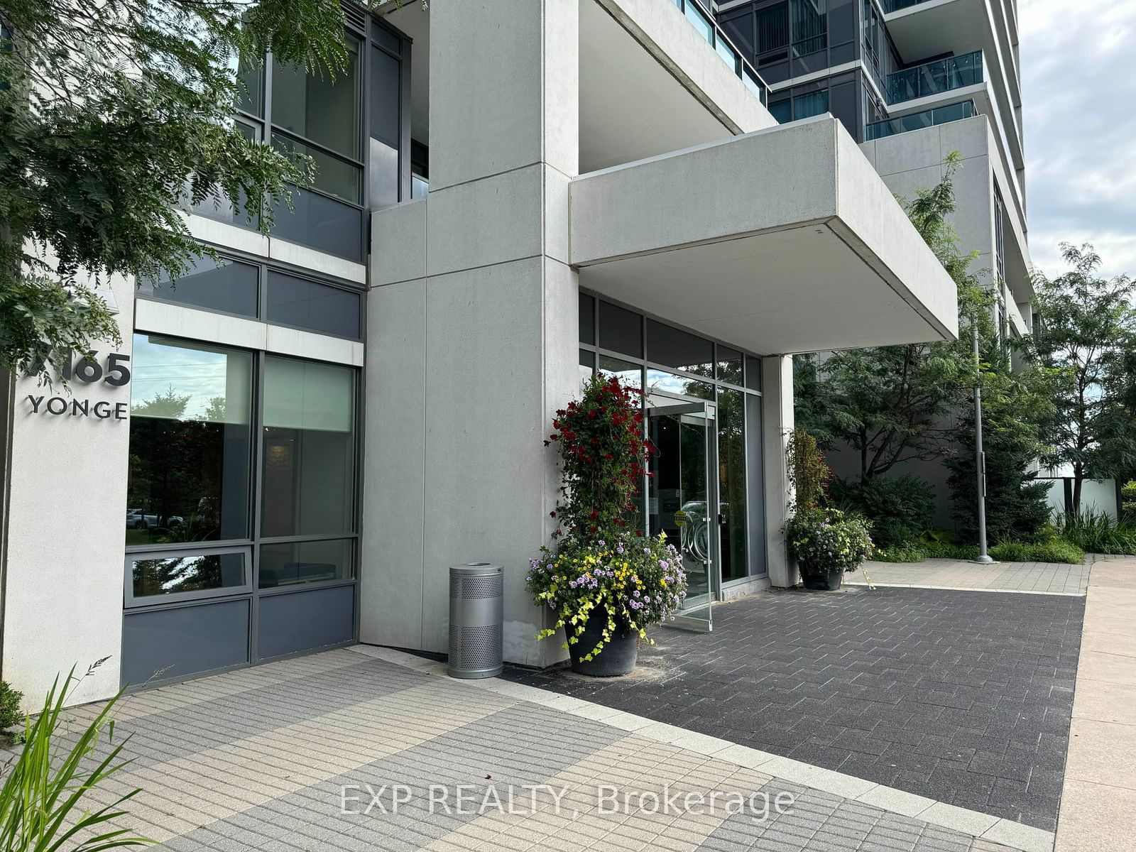 7165 Yonge St, unit 2003 for sale - image #19