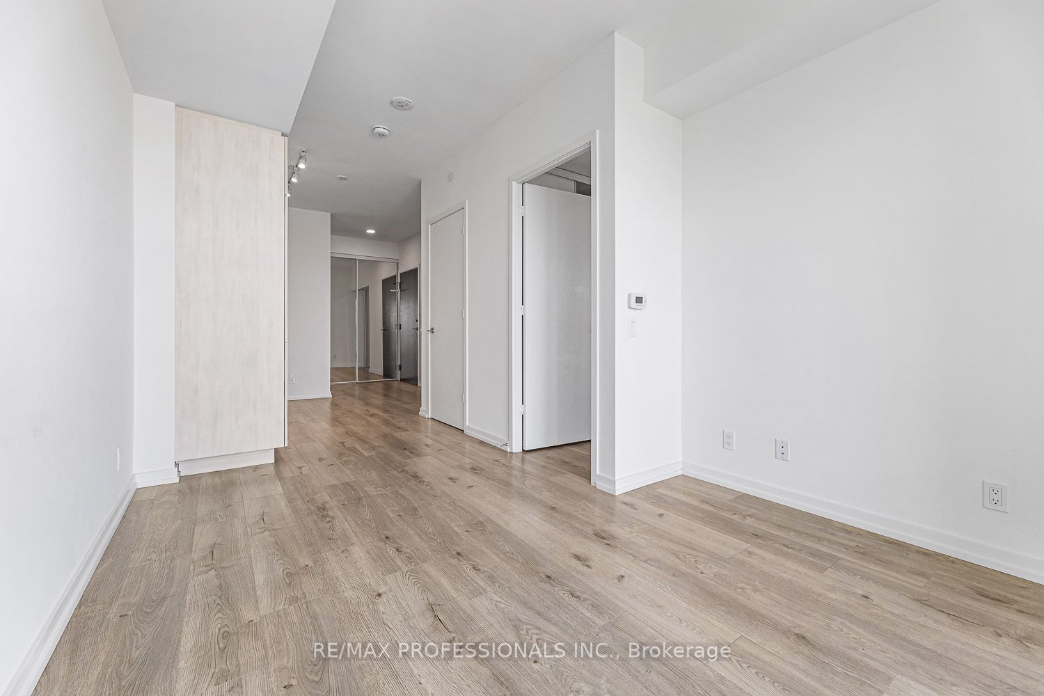 7890 Jane St, unit 2307 for sale - image #17