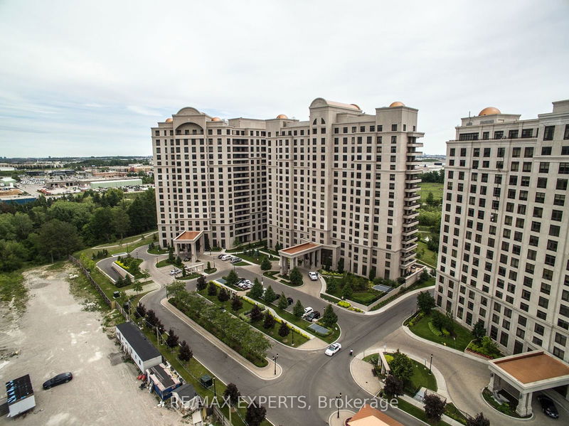 9255 Jane St, unit 715 for rent - image #1