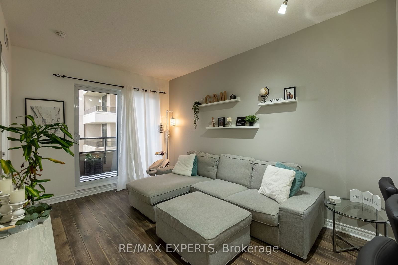 9255 Jane St, unit 715 for rent - image #17