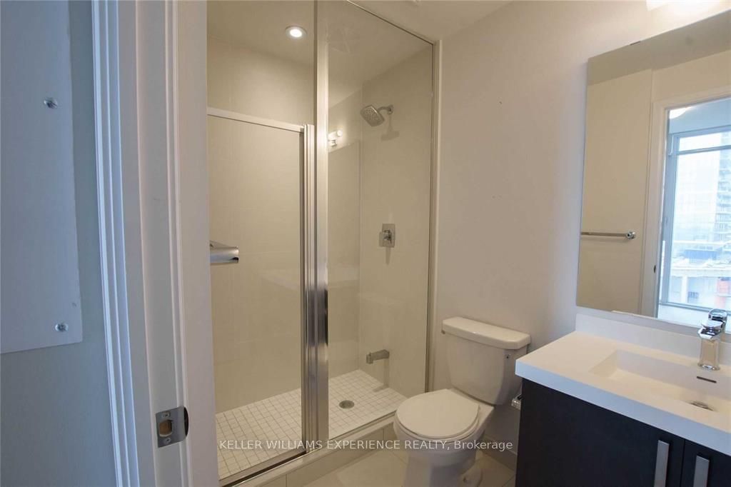 7895 Jane St, unit 1111 for rent - image #11