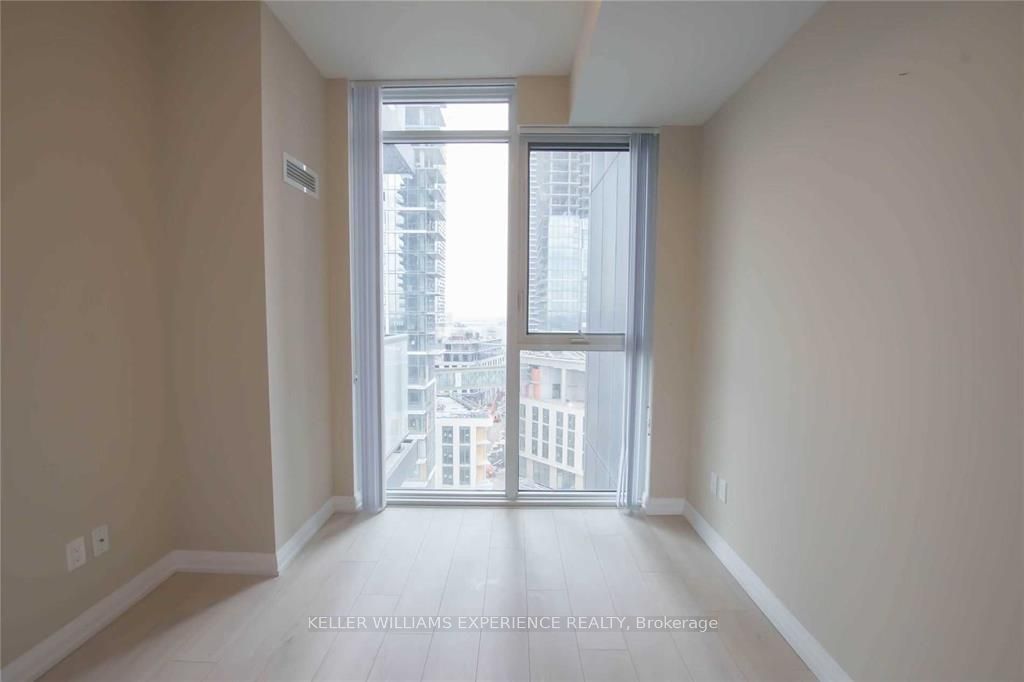 7895 Jane St, unit 1111 for rent - image #8