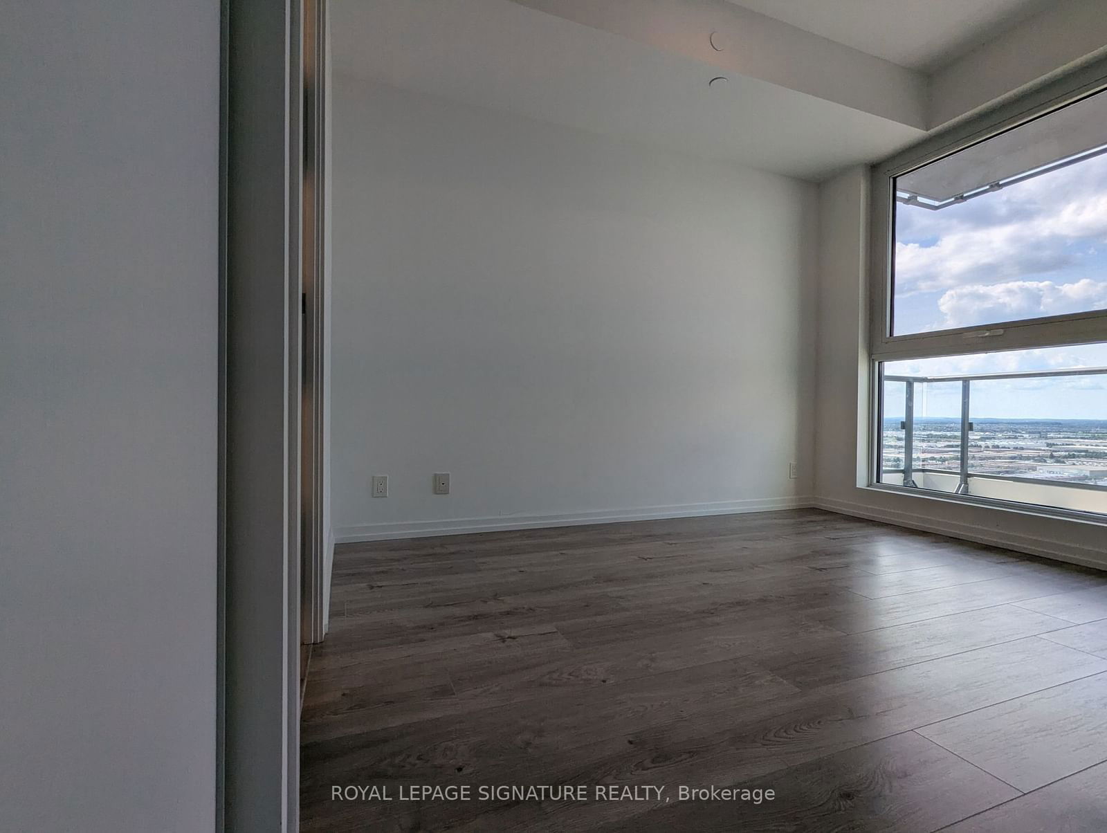 7890 Jane St, unit 2607 for rent - image #19