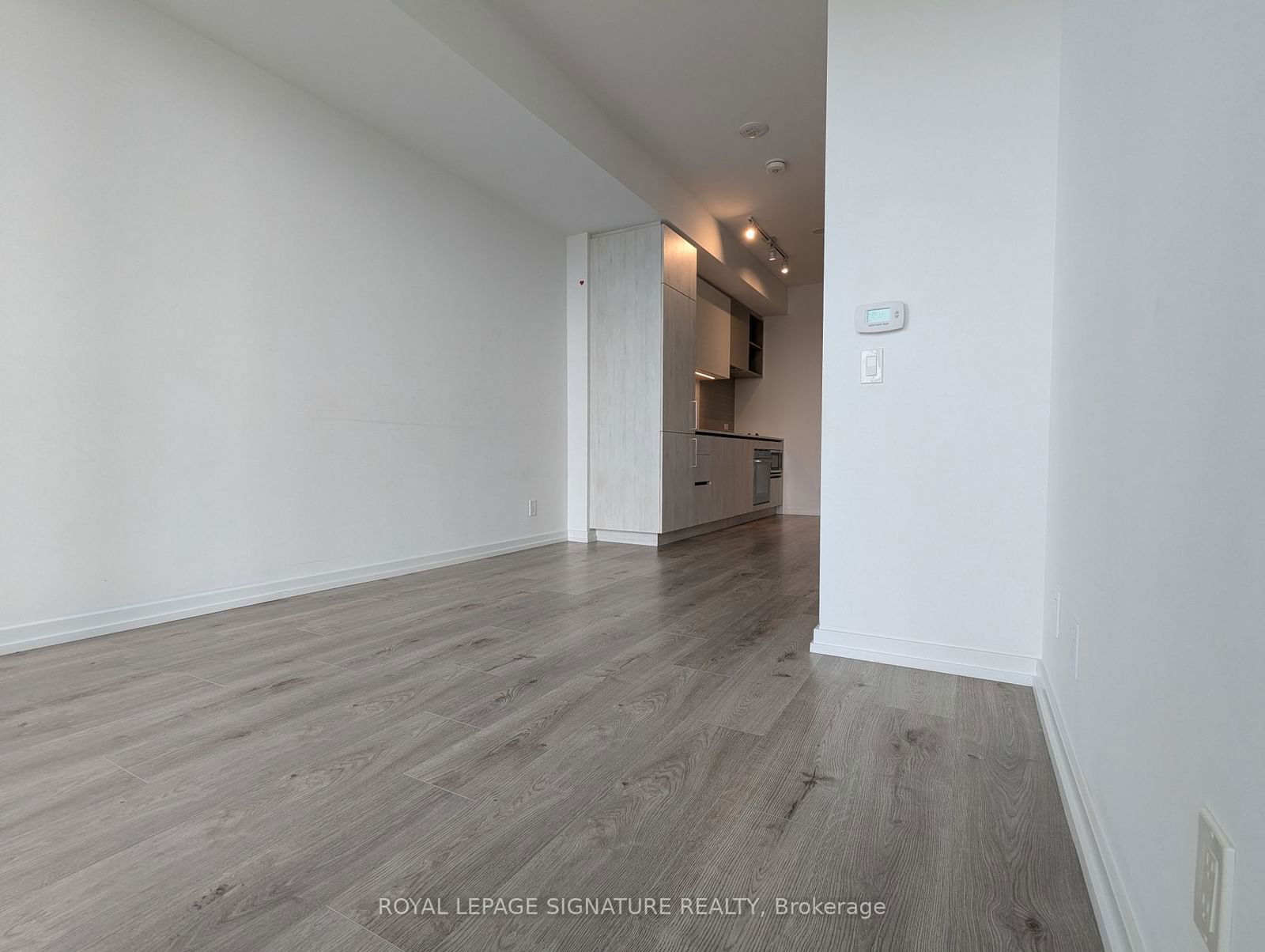 7890 Jane St, unit 2607 for rent - image #5