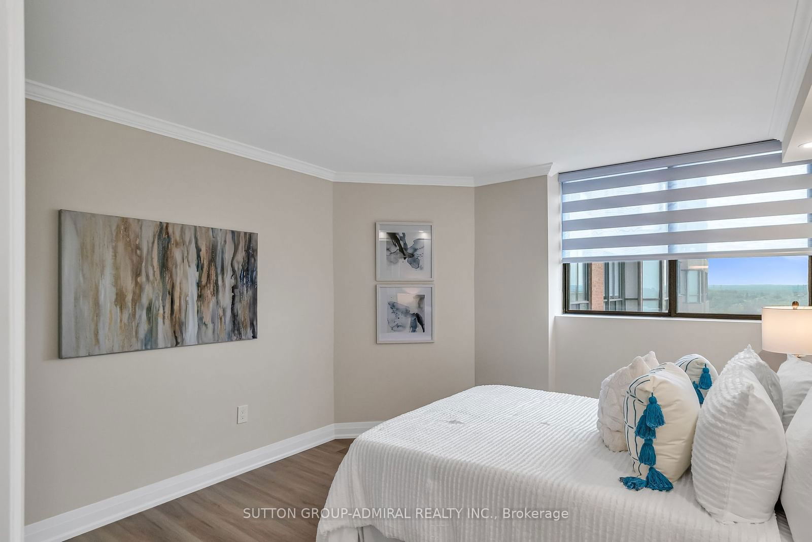 7601 Bathurst St, unit 701 for sale - image #15