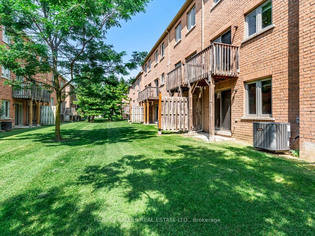 9133 Bayview Ave, unit TH 87 for sale - image #34