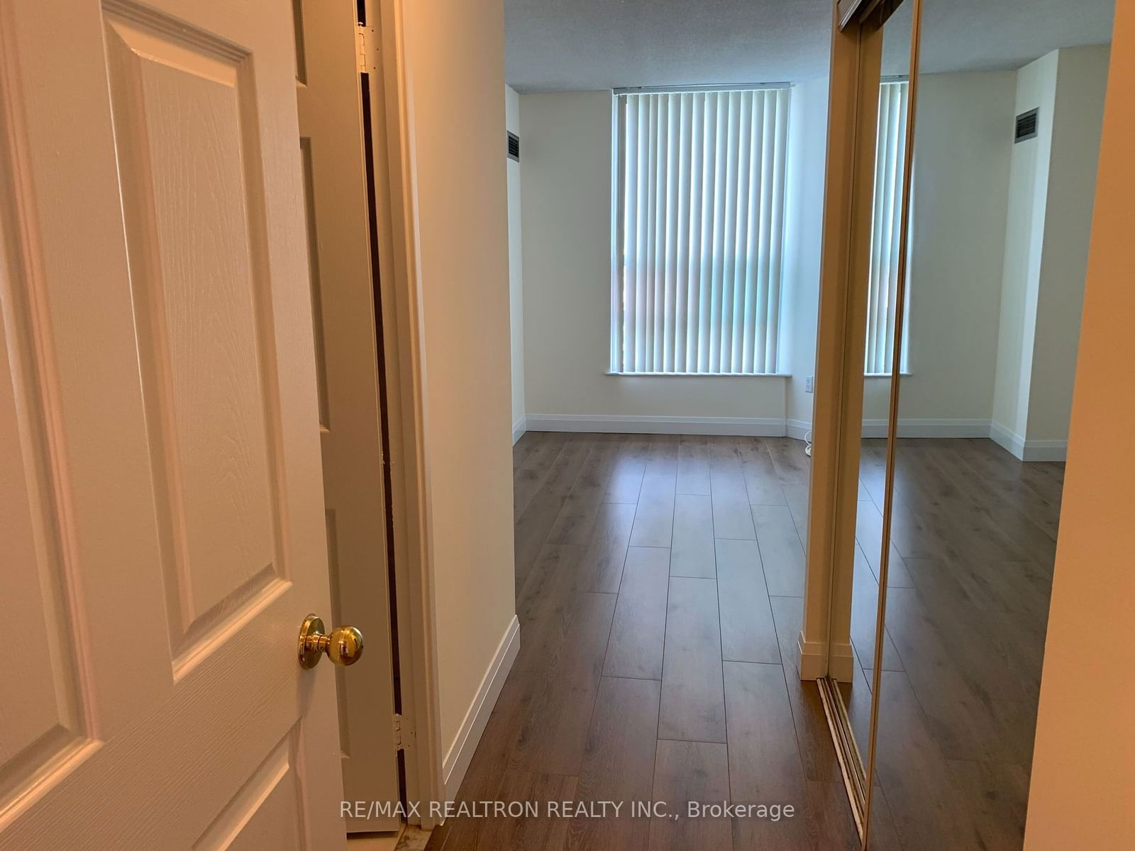 7825 Bayview Ave, unit 1108 for rent - image #5