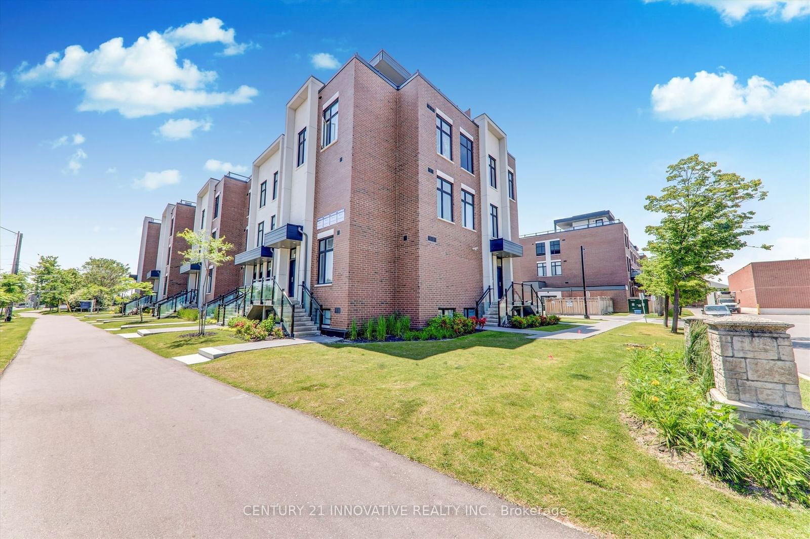 9560 Islington Urban Townhomes, Vaughan, Toronto