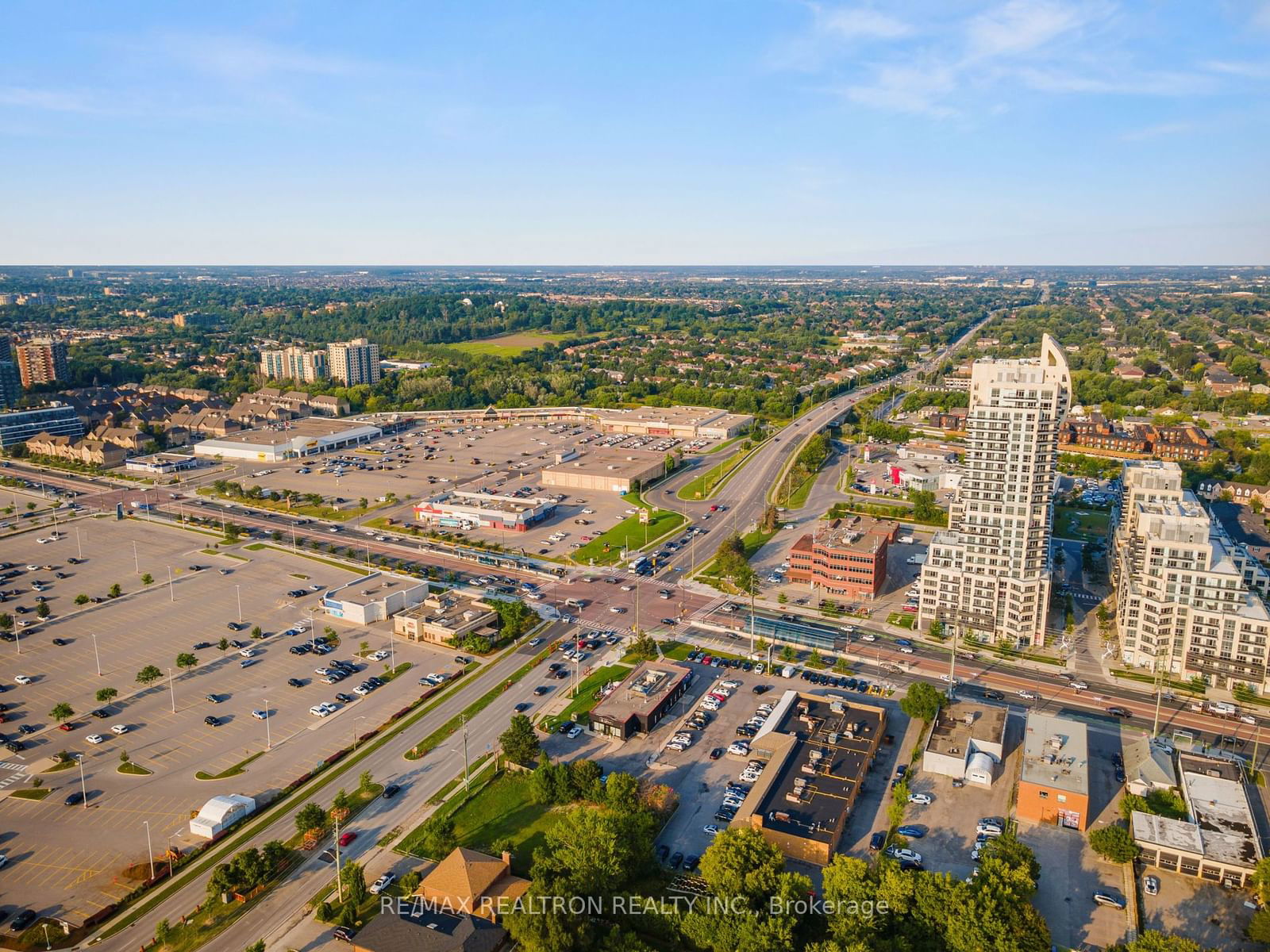 The Beverly Hills Condos, Richmond Hill, Toronto