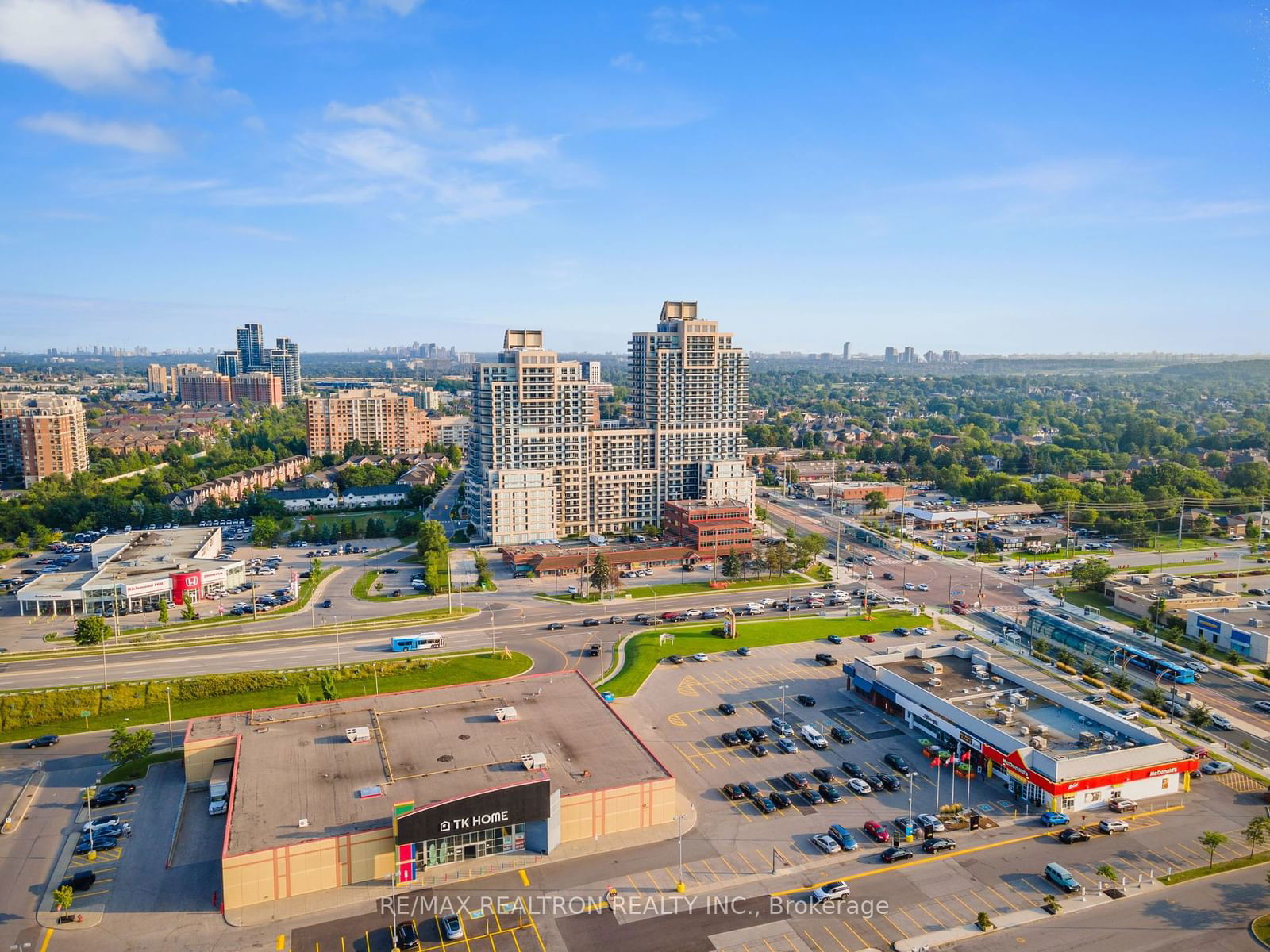 The Beverly Hills Condos, Richmond Hill, Toronto