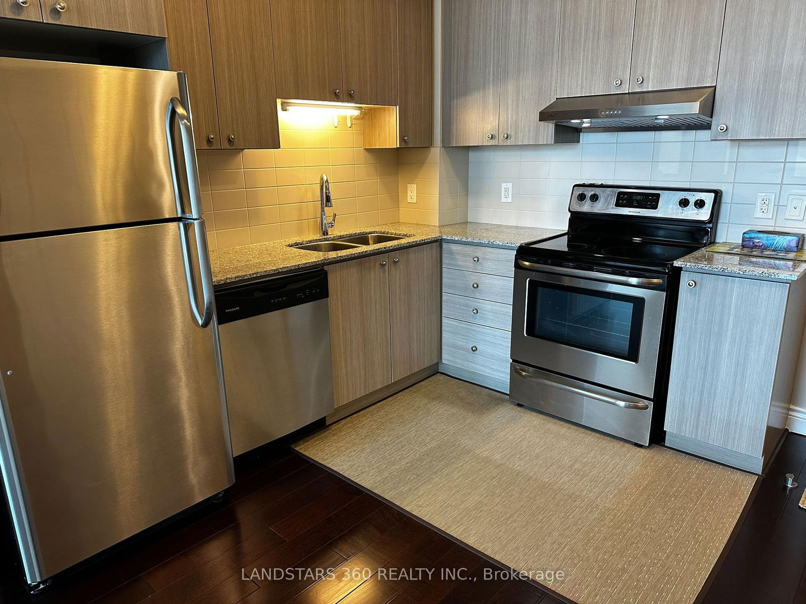 8323 Kennedy Rd, unit 1203 for rent - image #13