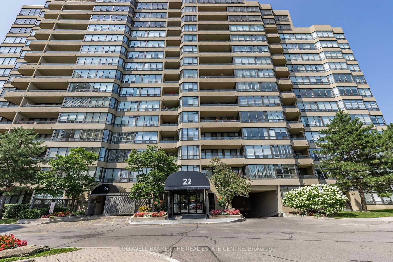 22 Clarissa Dr, unit 1002 for sale - image #1