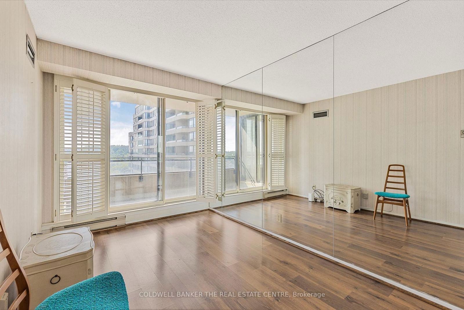 22 Clarissa Dr, unit 1002 for sale - image #15