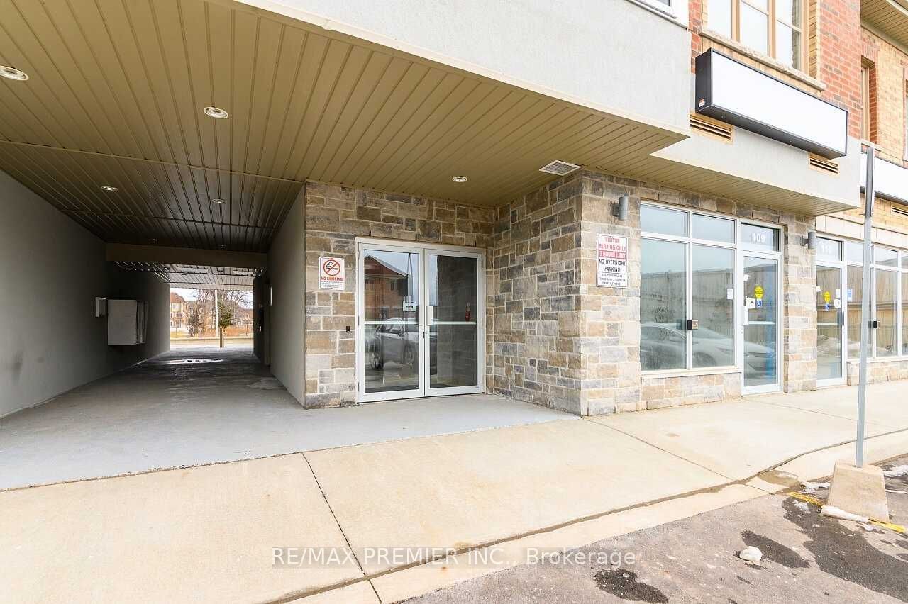 3865 Major Mackenzie Dr W, unit 223 for rent - image #17