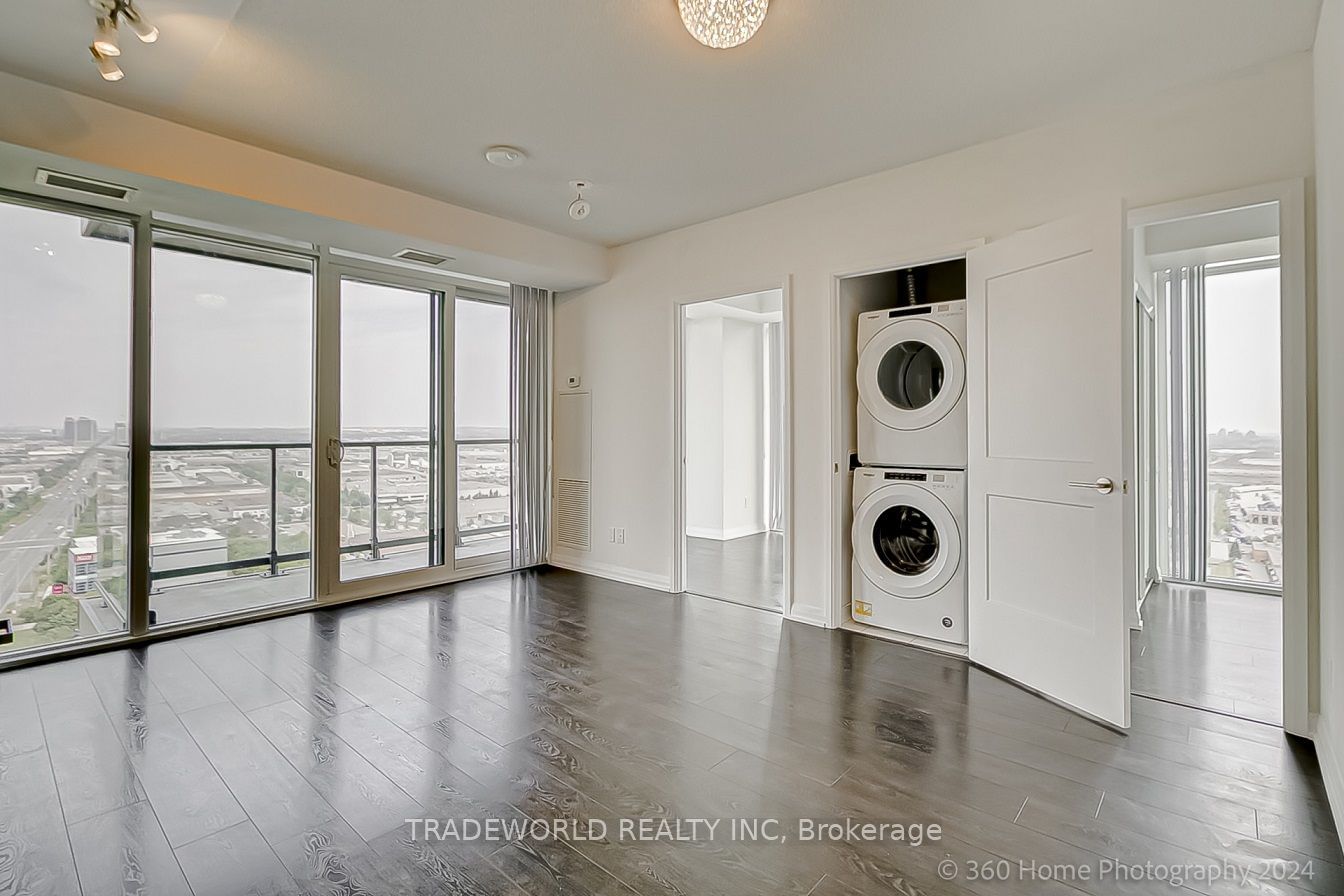 7895 JANE St, unit 2515 for sale - image #10