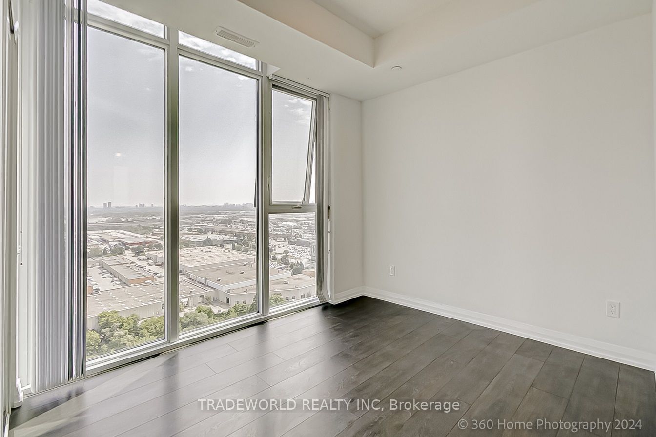 7895 JANE St, unit 2515 for sale - image #11