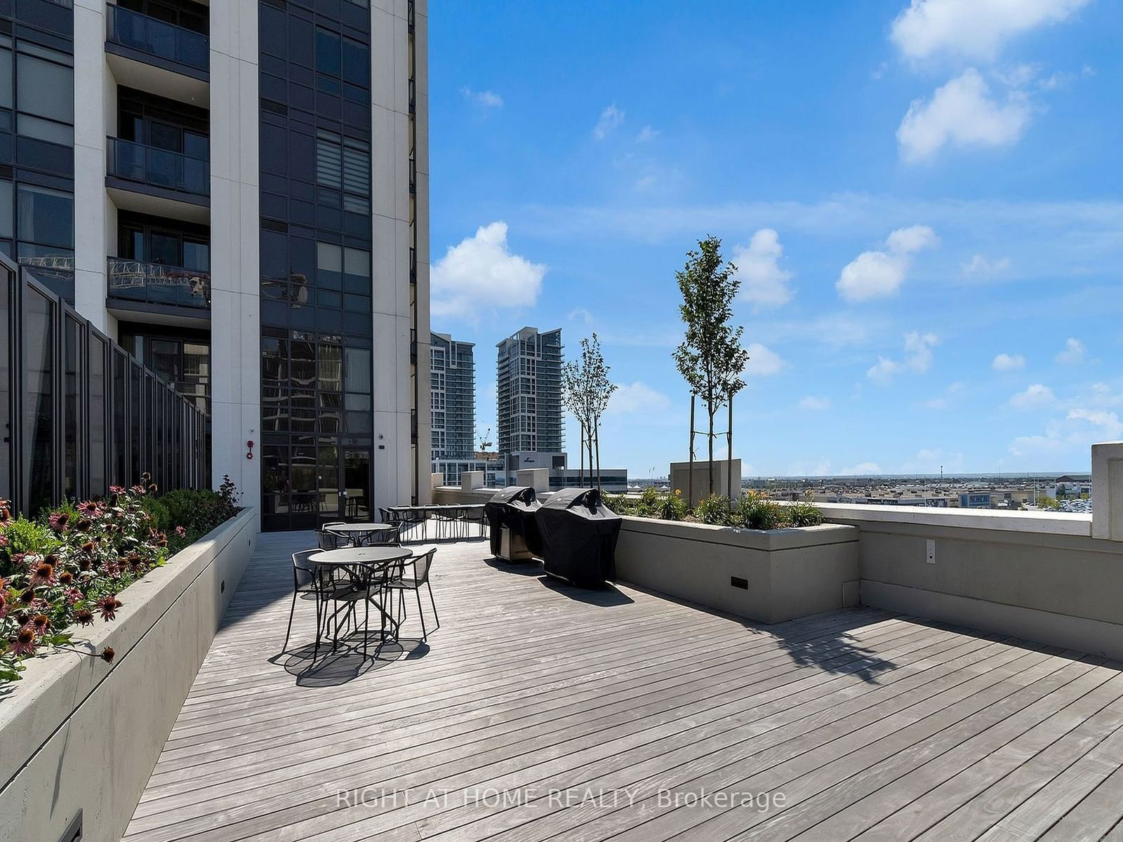 9085 Jane St, unit 811 for sale - image #24