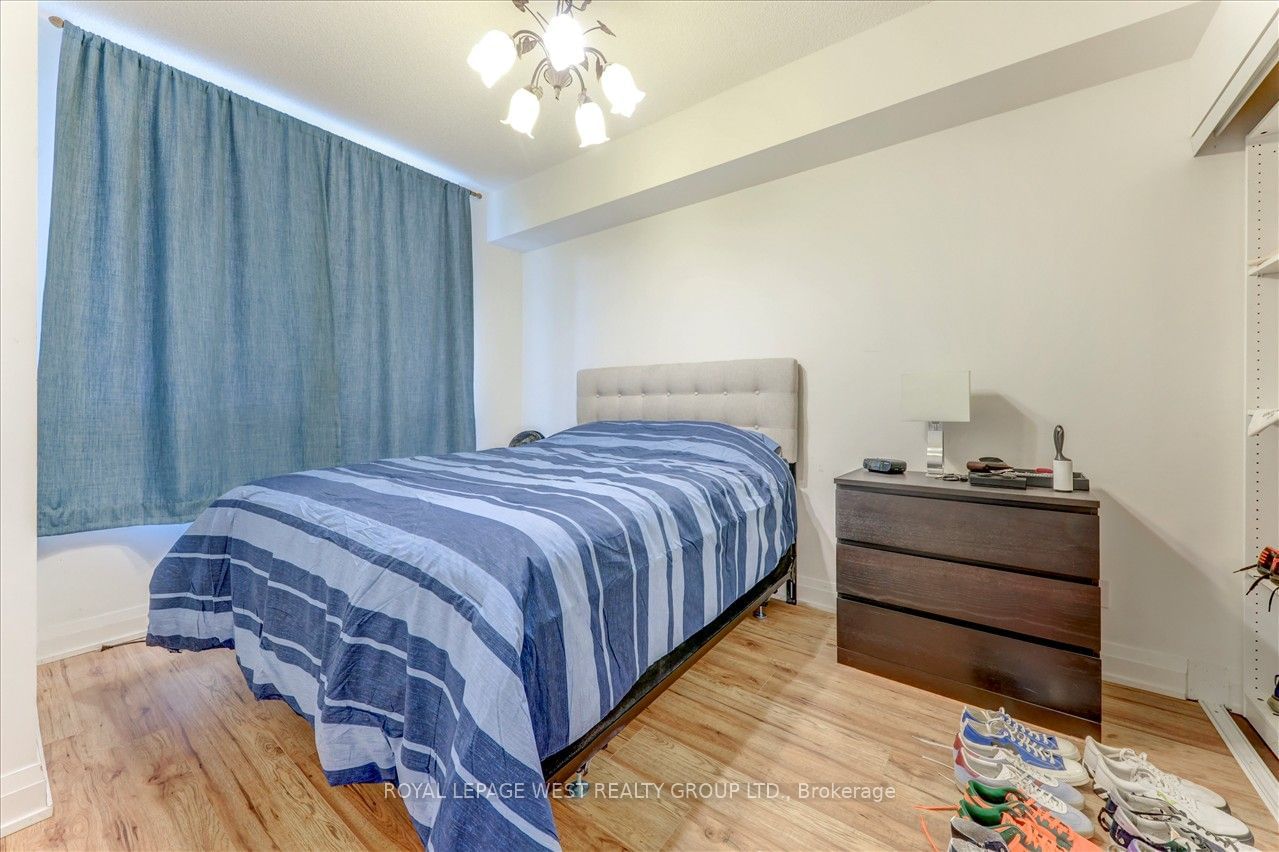 75 North Park Rd, unit 204 for sale - image #14