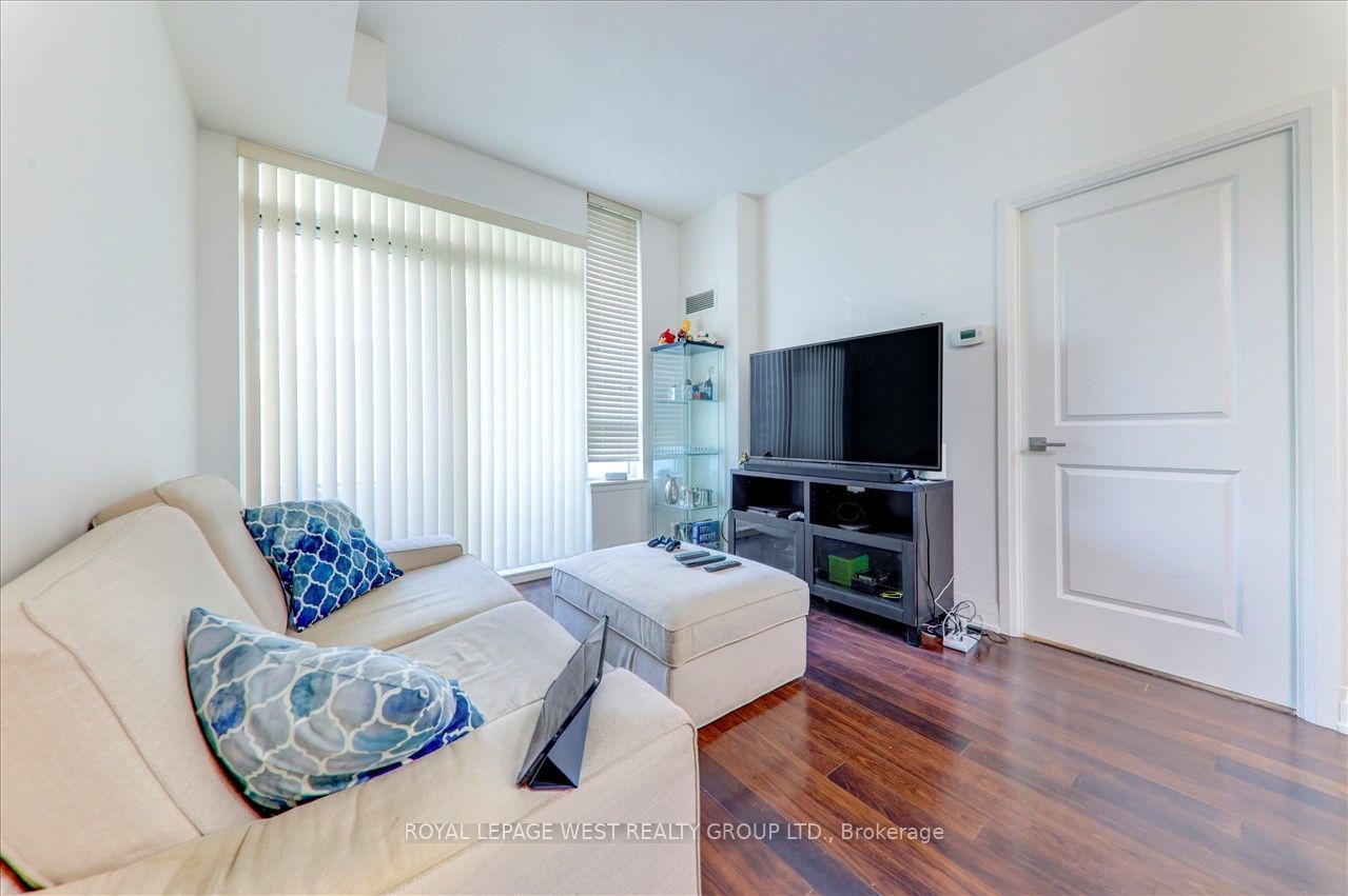 75 North Park Rd, unit 204 for sale - image #22