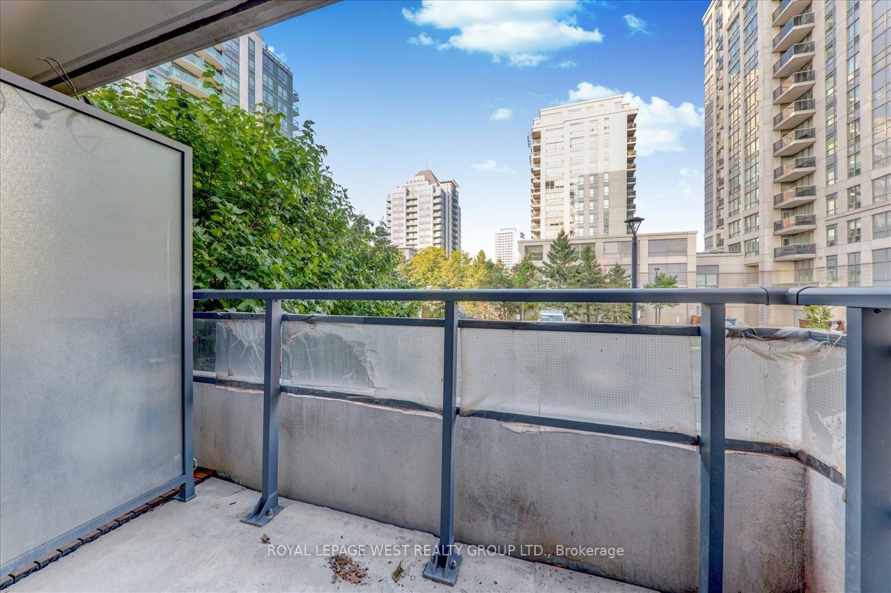 75 North Park Rd, unit 204 for sale - image #24