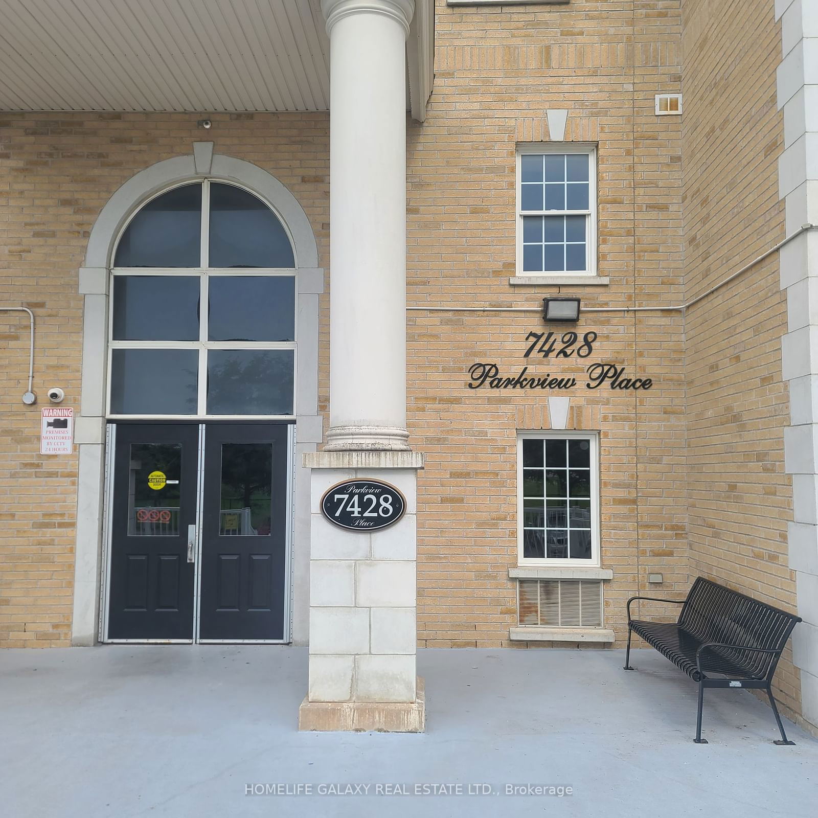 7428 Markham Rd, unit 402 for rent - image #1