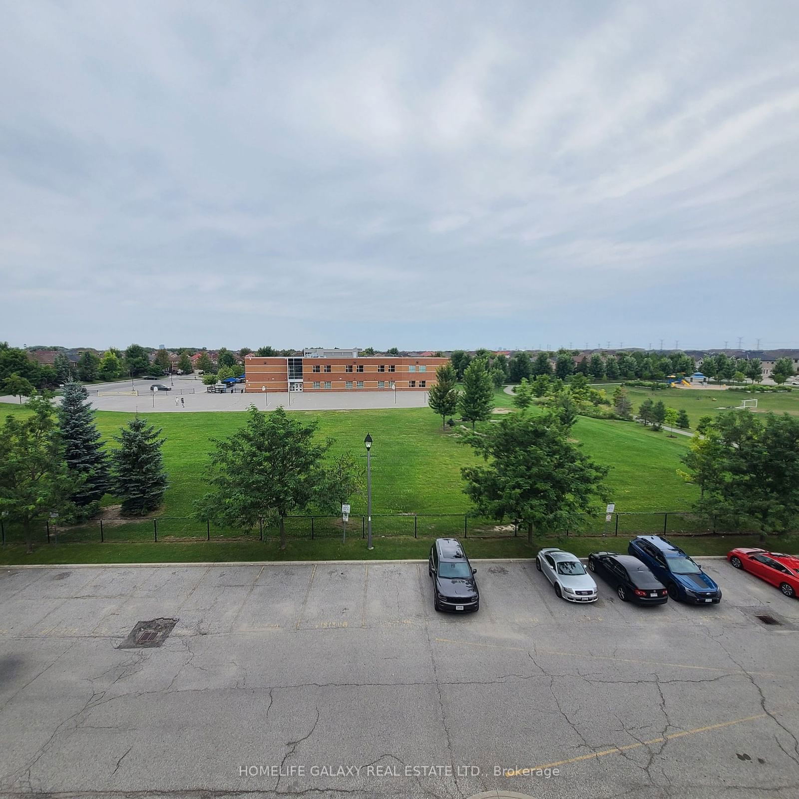 7428 Markham Rd, unit 402 for rent - image #18