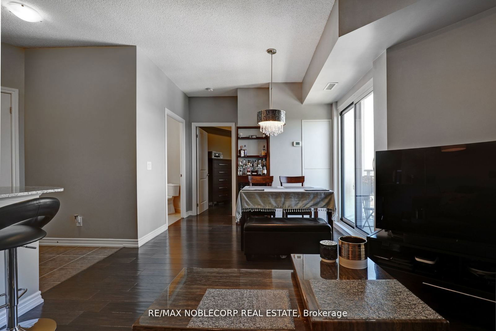 7730 Kipling Ave, unit 907 for sale - image #14