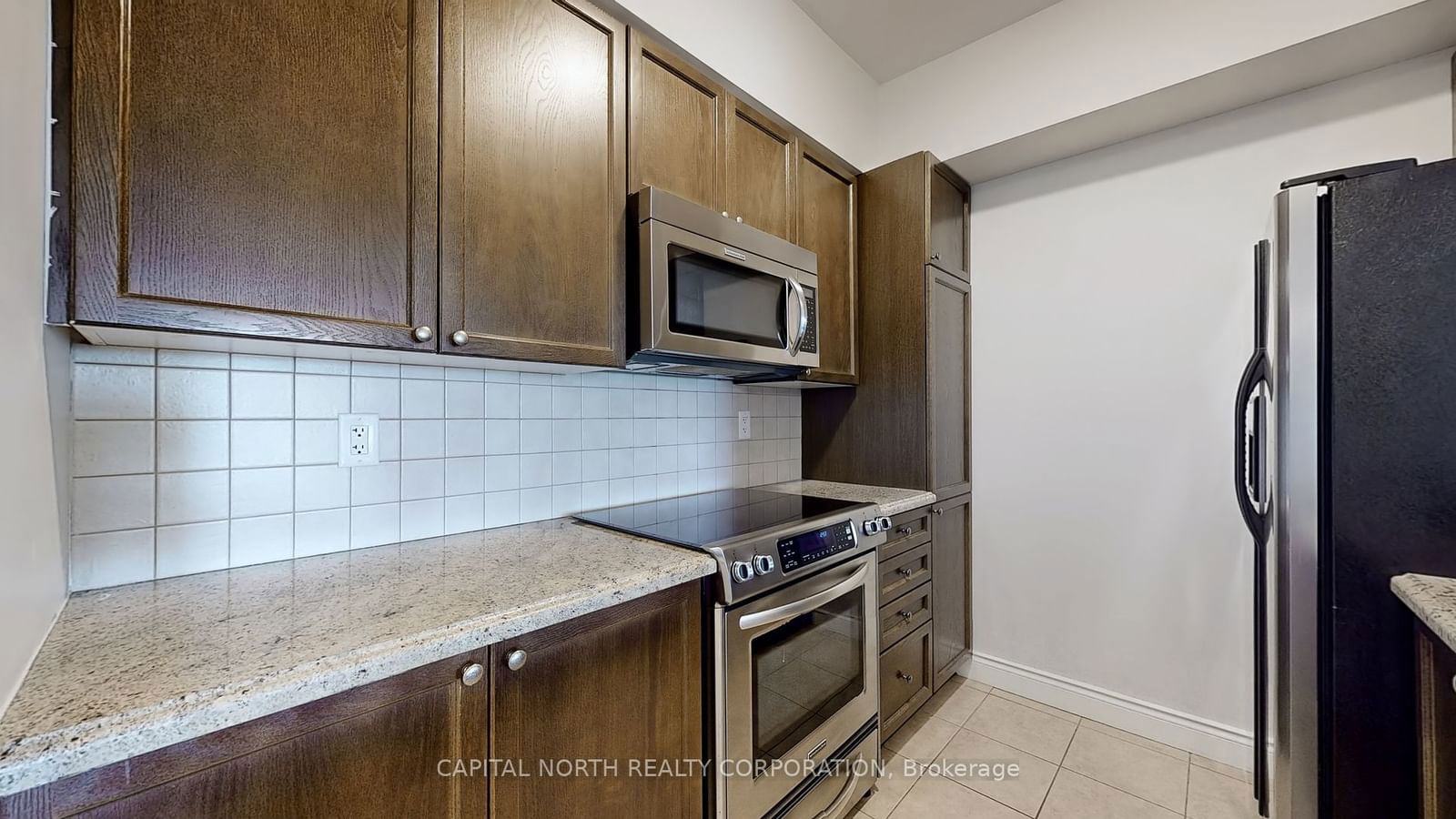 10211 Keele St, unit 216 for sale - image #18