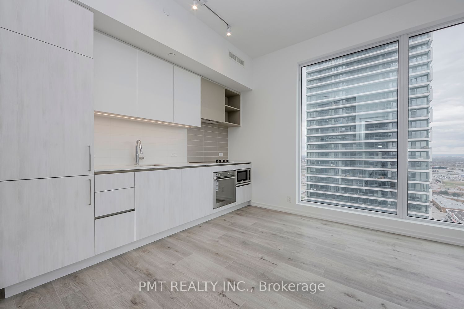 1000 Portage Pkwy, unit 2611 for sale - image #6