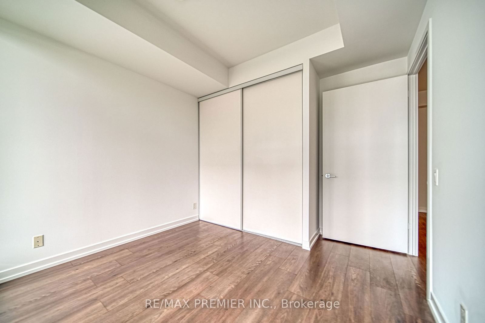 5 Buttermill Ave, unit 603 for sale - image #29