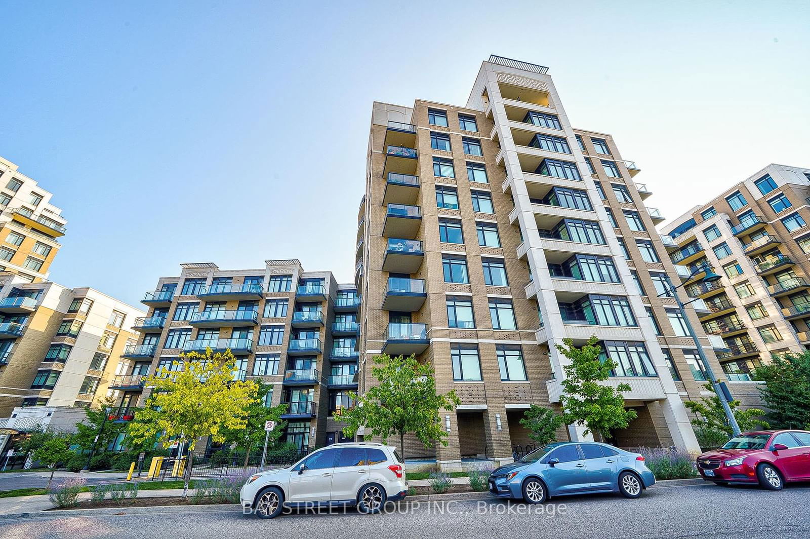 131 Upper Duke Cres, unit 312 for sale