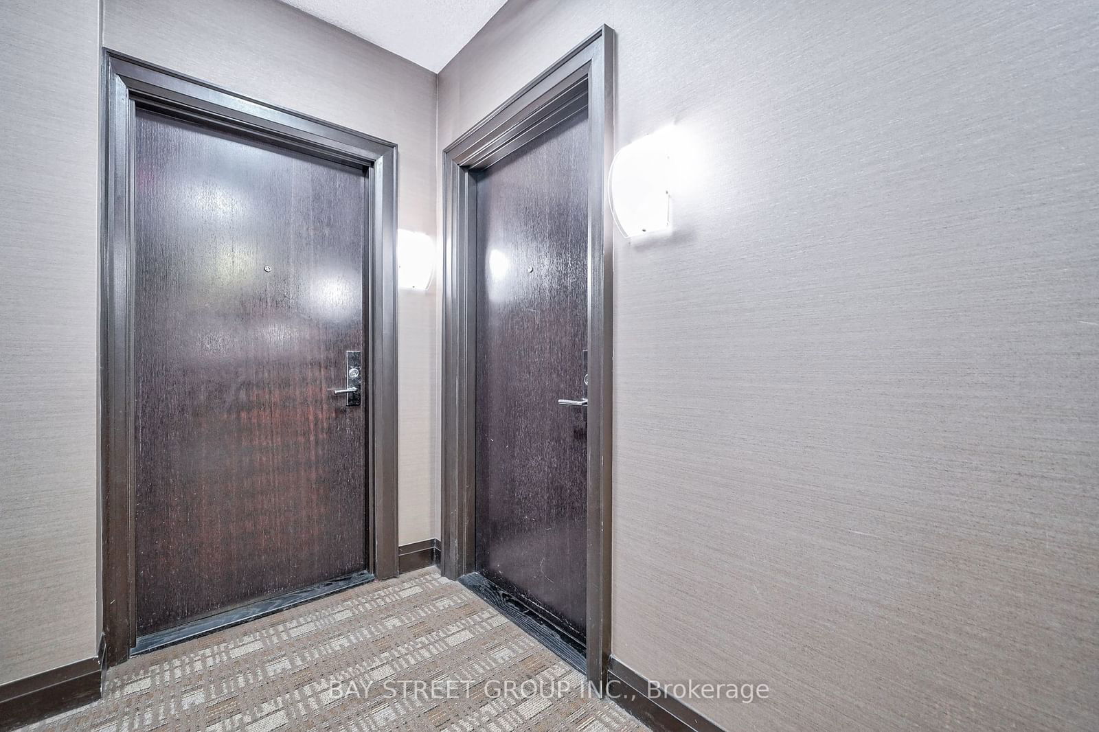 131 Upper Duke Cres, unit 312 for sale - image #6