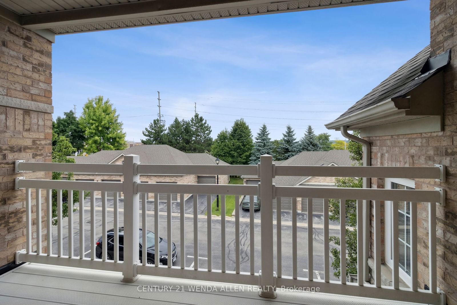 520 Silken Laumann Dr W, unit 9 for sale - image #25