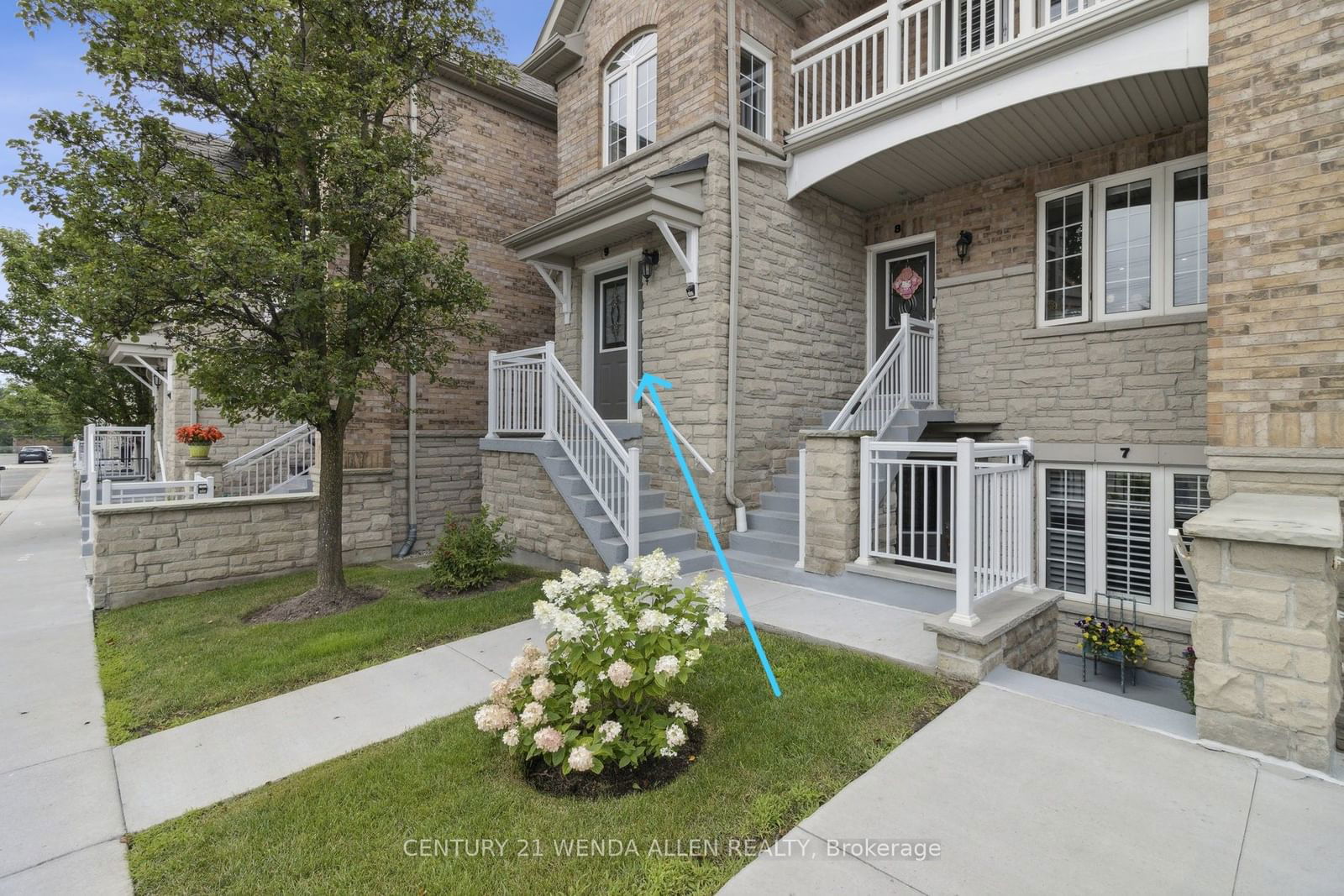 520 Silken Laumann Dr W, unit 9 for sale - image #3