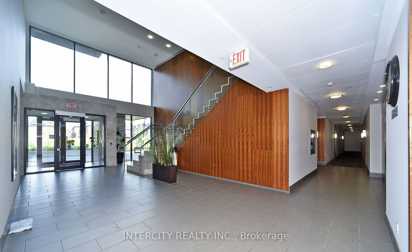 4700 Highway 7, unit 522 for sale - image #8