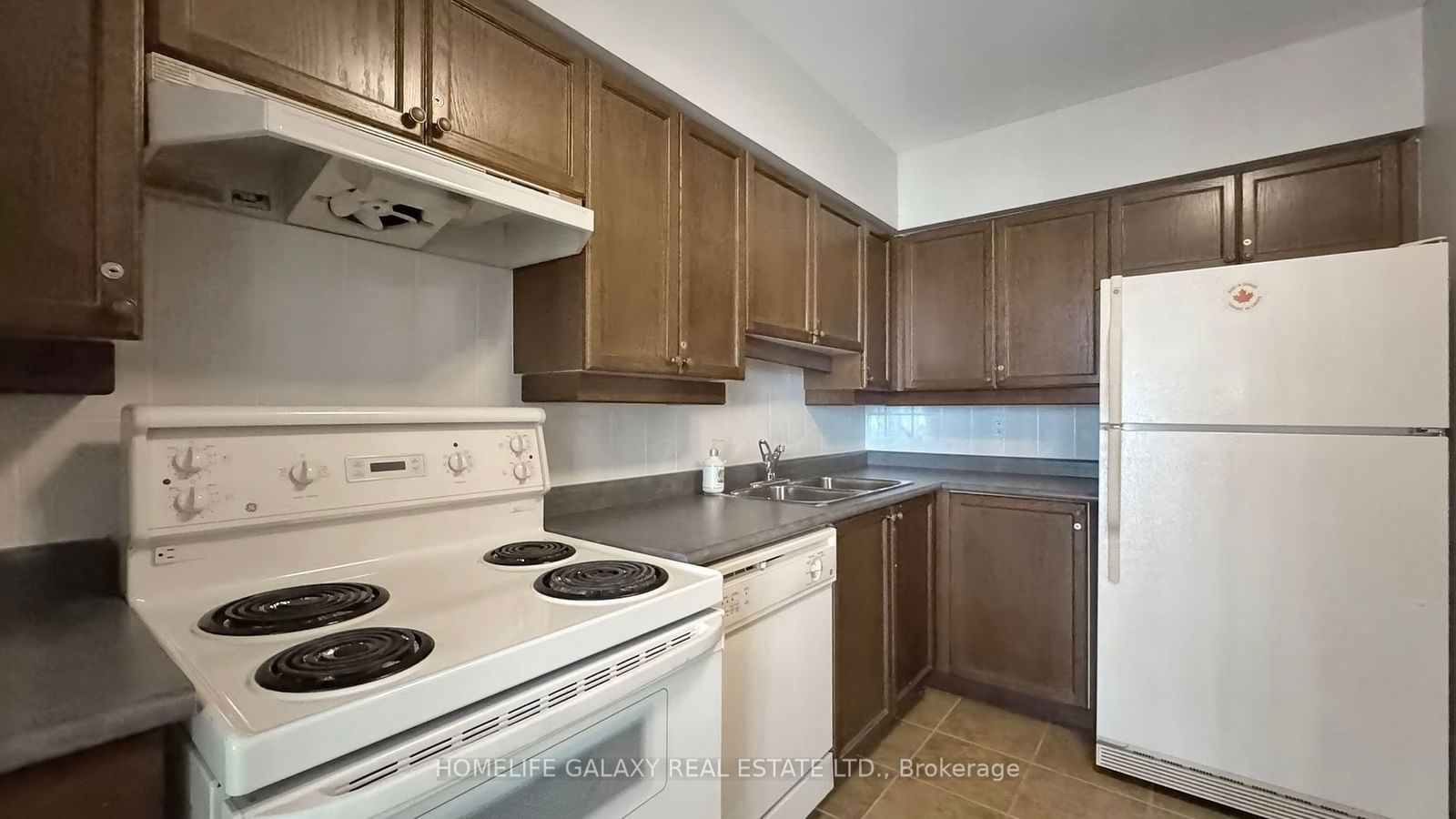 2502 Rutherford Rd, unit 102 for rent - image #33